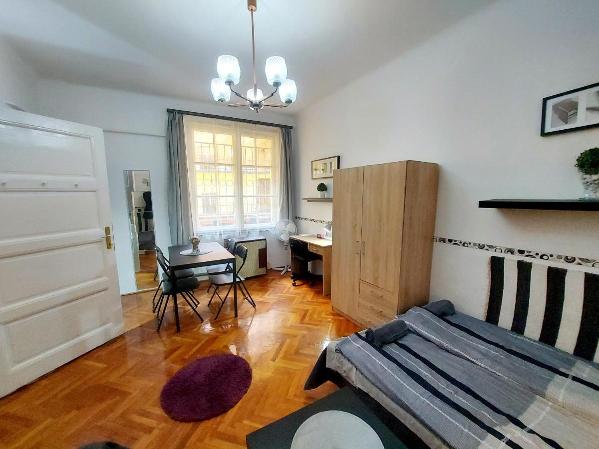 Apartman Gecko Centrum *